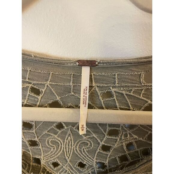 Free People Shirt (SZ M) - Picture 2 of 3